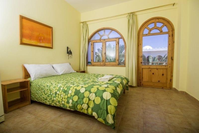 Shams Hotel & Dive Centre ダハブ エクステリア 写真
