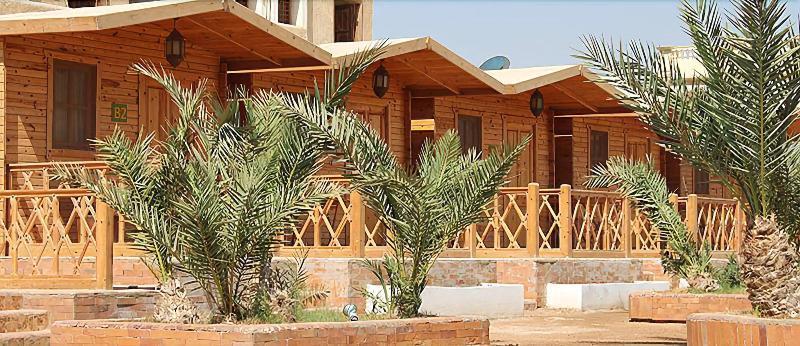 Shams Hotel & Dive Centre ダハブ エクステリア 写真
