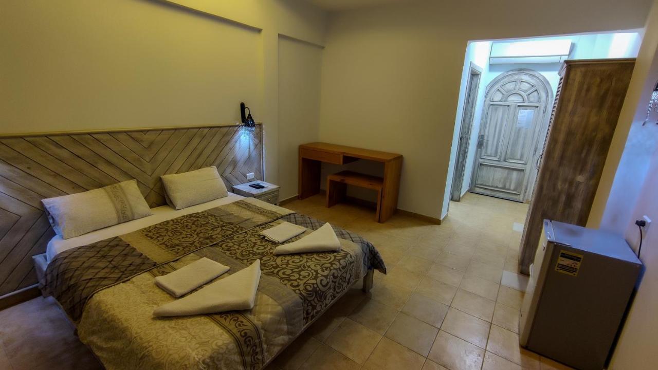 Shams Hotel & Dive Centre ダハブ エクステリア 写真