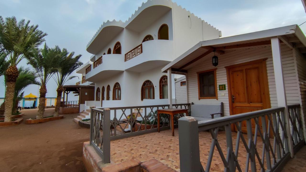Shams Hotel & Dive Centre ダハブ エクステリア 写真