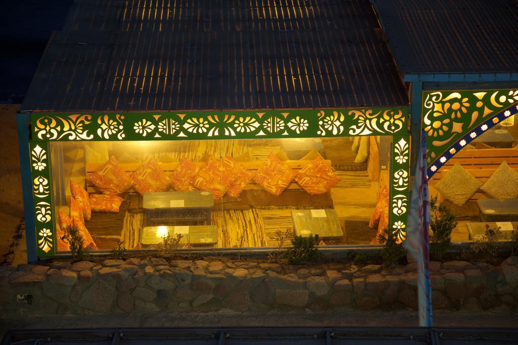 Shams Hotel & Dive Centre ダハブ エクステリア 写真
