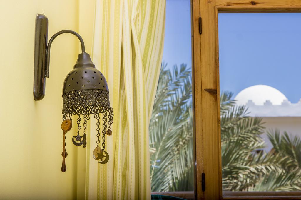Shams Hotel & Dive Centre ダハブ エクステリア 写真