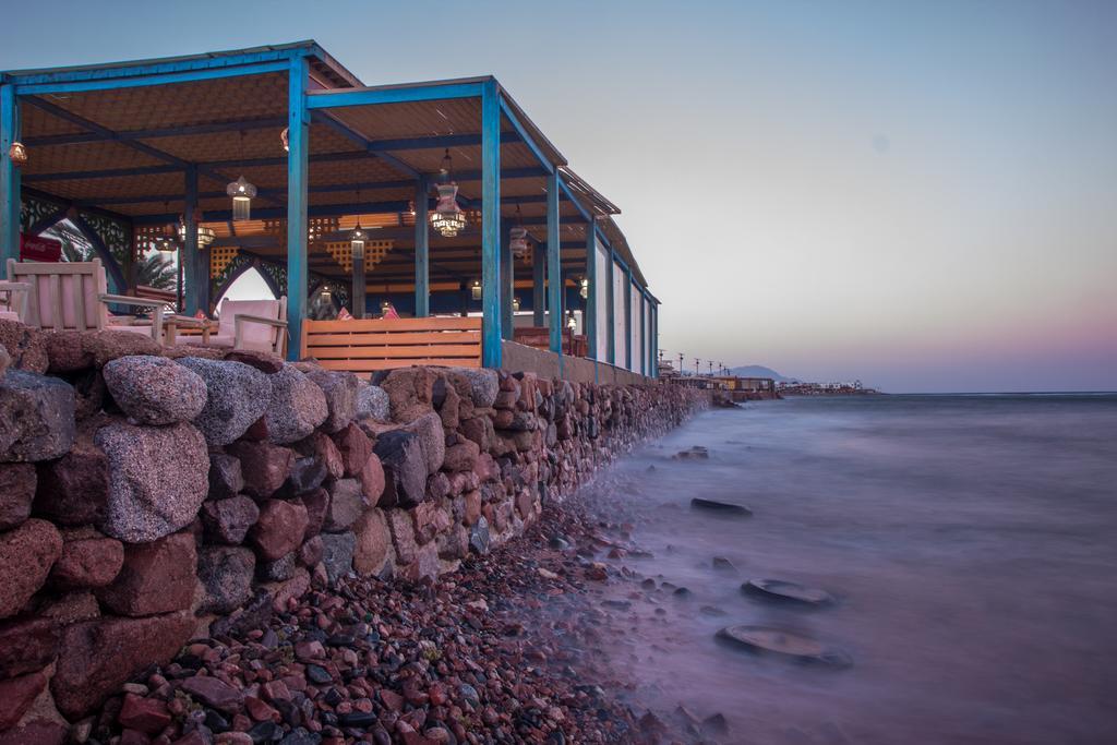 Shams Hotel & Dive Centre ダハブ エクステリア 写真